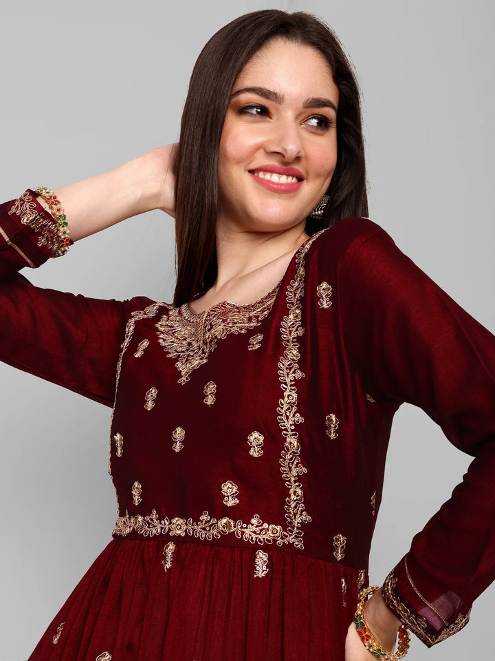 Chic Embroidery Work Kurta with Matching Pants-Black