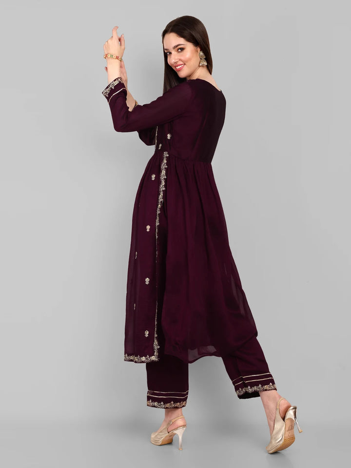 Chic Embroidery Work Kurta with Matching Pants-Black