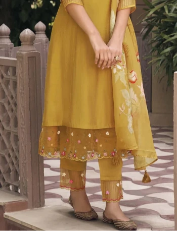 Embellished Chandari Kurta Set with embroidery work