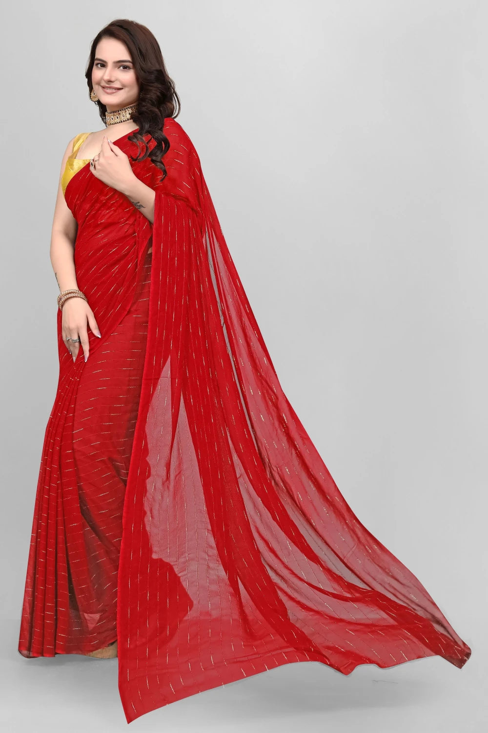 Elegant Solid Viscose Saree - Red